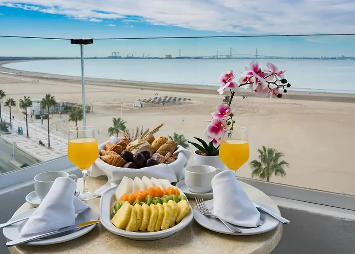 Resort: Hotel Puerto Bahía&Spa